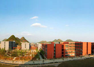 貴州師范大學辦公家具配套解決方案